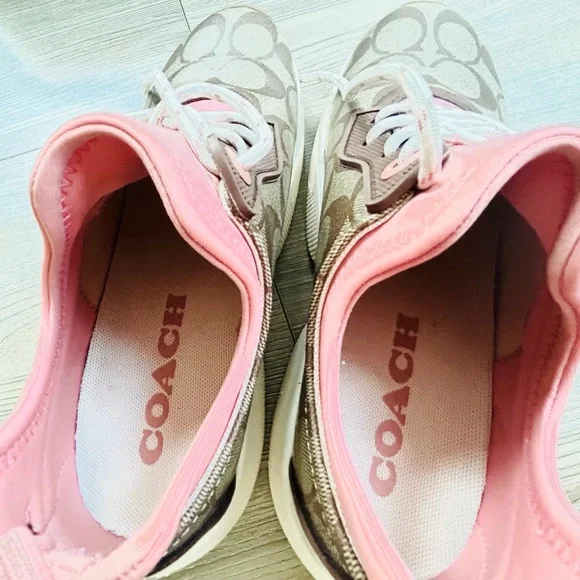 Coach Women's Signature Brown and Pink Sneakers - Picture 7 of 9